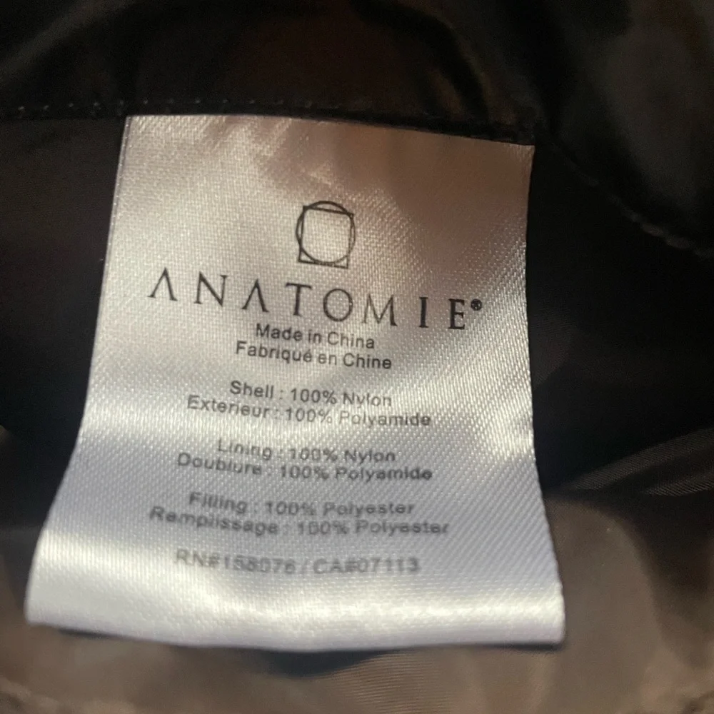 Anatomie Aarthi Lightweight Reversable Vest - Picture 10 of 11